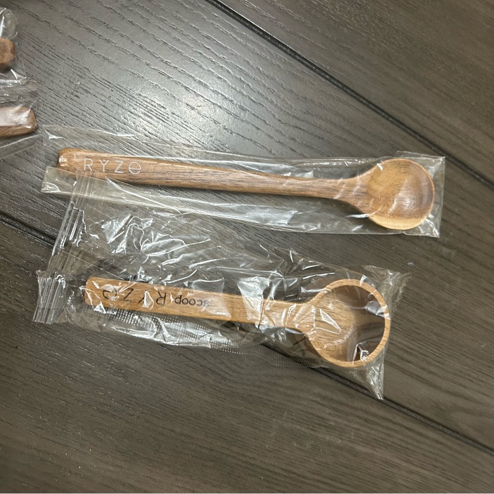 Set of Wooden scoop spoon - 4 pieces ( 2 scoop spoons and 2 teaspoon)